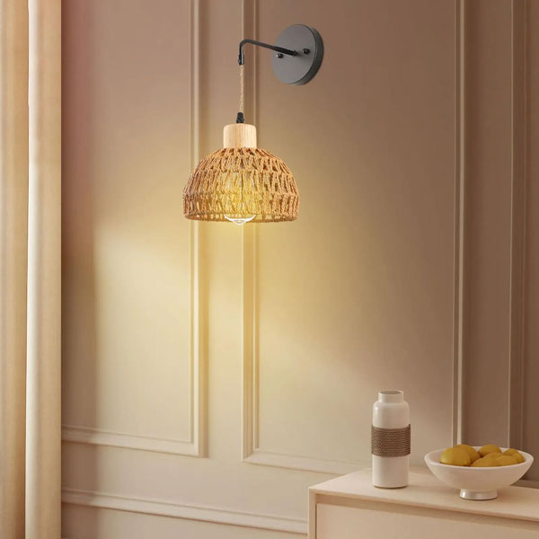 Luminaire mural en rotin naturel pour une déco bohème
