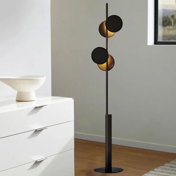 luminaire sur pied noir style vintage