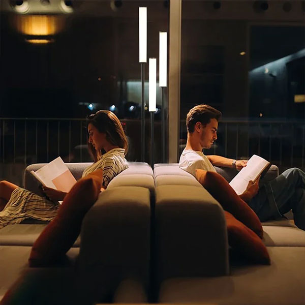 lampe verticale LED minimaliste