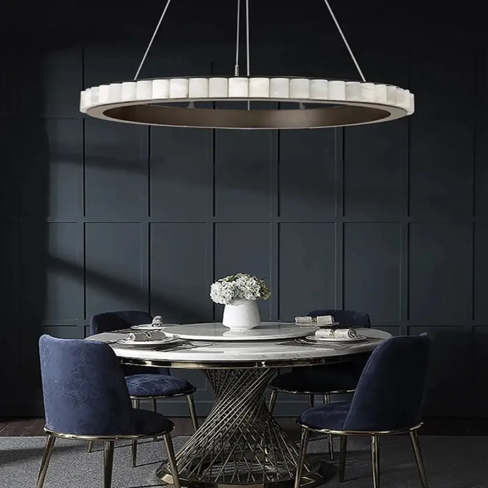 Lustre anneau marbre blanc métal bronze dimmable suspension salon