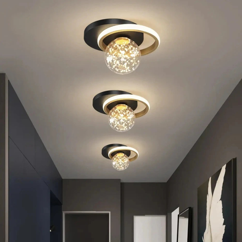 Détail cristal acrylique lustre anneau LED doré dimmable