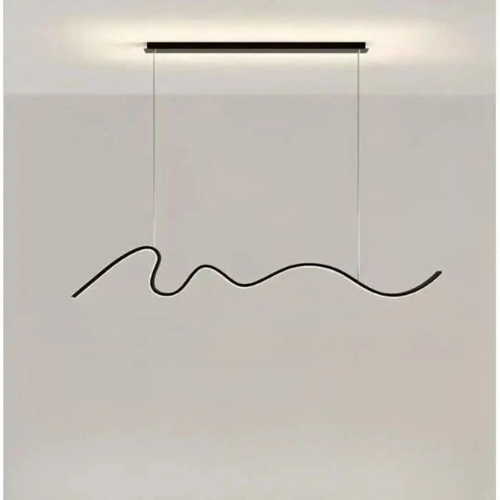 Détail finition aluminium noir mat lustre LED ruban
