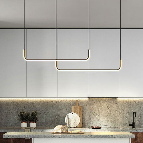 Lustre noir moderne et épuré