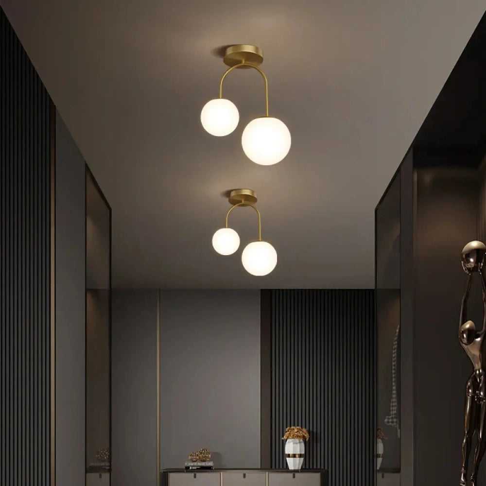 Lustre Plafonnier Laiton Globe Opalin Dore