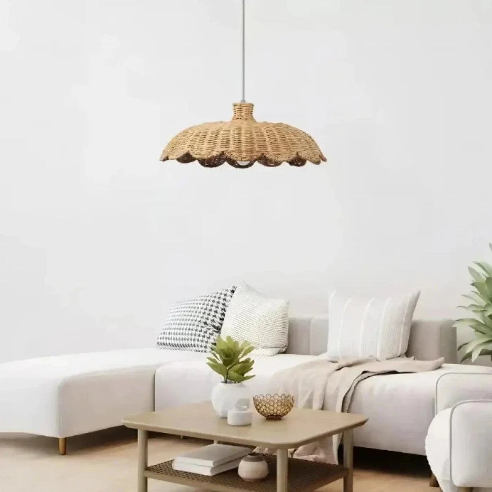 Lustre Suspension Chapeau Rotin Plat Festonne