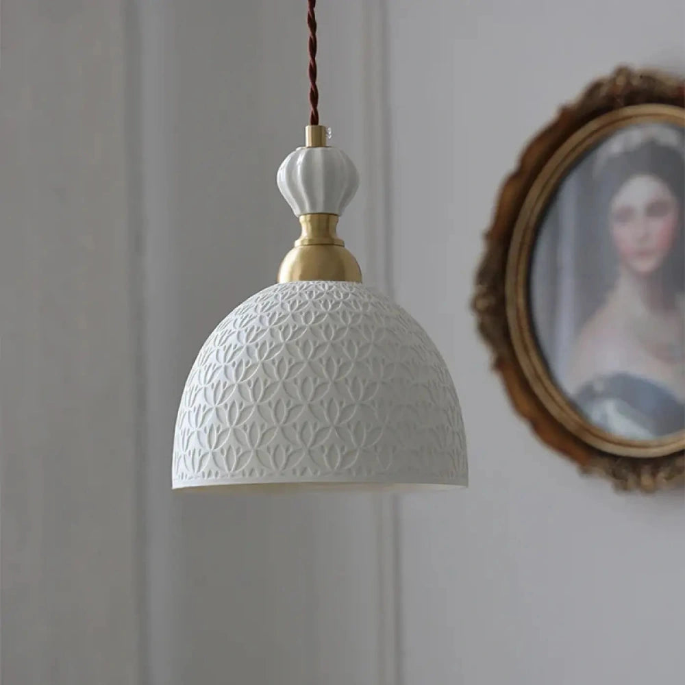Lustre Suspension Porcelaine Dome Sculpte Laiton