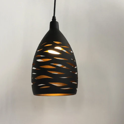 Lustre fer noir ampoule E27 suspension industrielle design