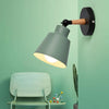 Applique en bois scandinave avec lumière LED