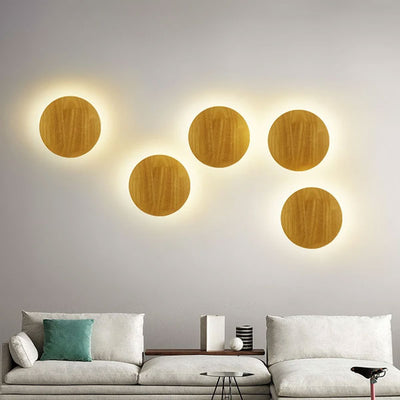 Aplique de pared LED redondo de madera