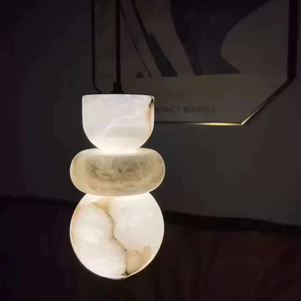 Lustre Albatre Galet Empile Laiton Design
