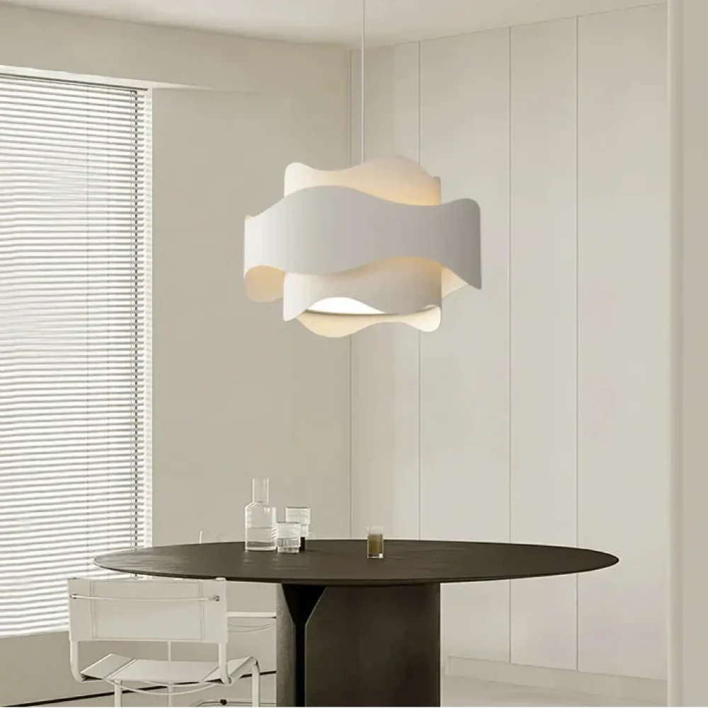 Lustre blanc acrylique forme vague sculpté moderne