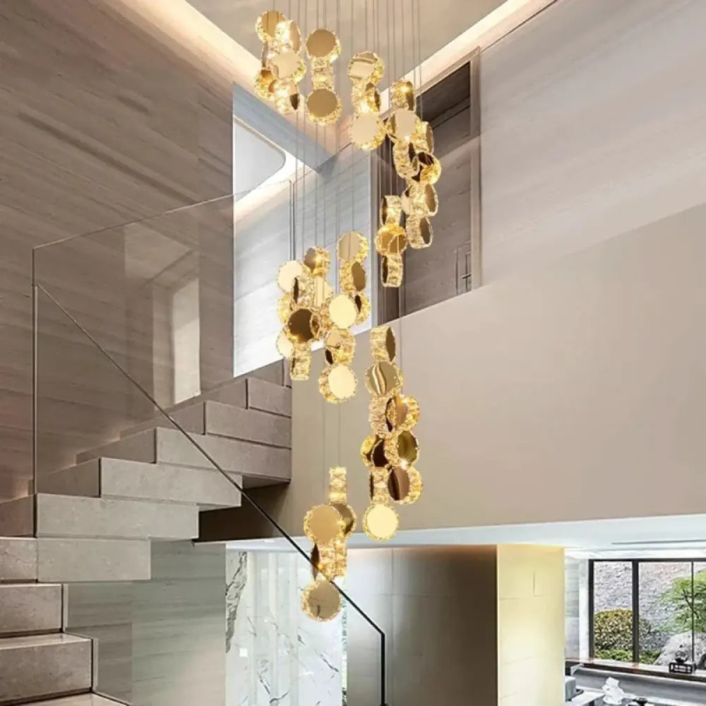 Lustre Cristal Cascade Dore Escalier