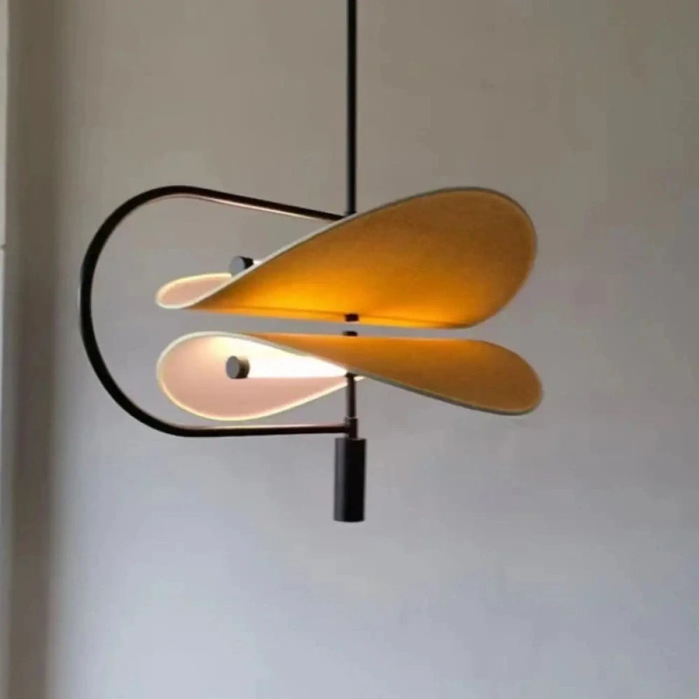Lustre suspension disque métal tissu ocre sculptural design salon