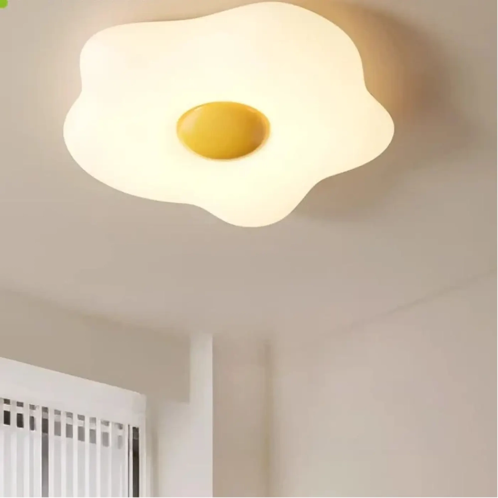 Détail fixation DCL lustre plafonnier organique blanc jaune plafond salon