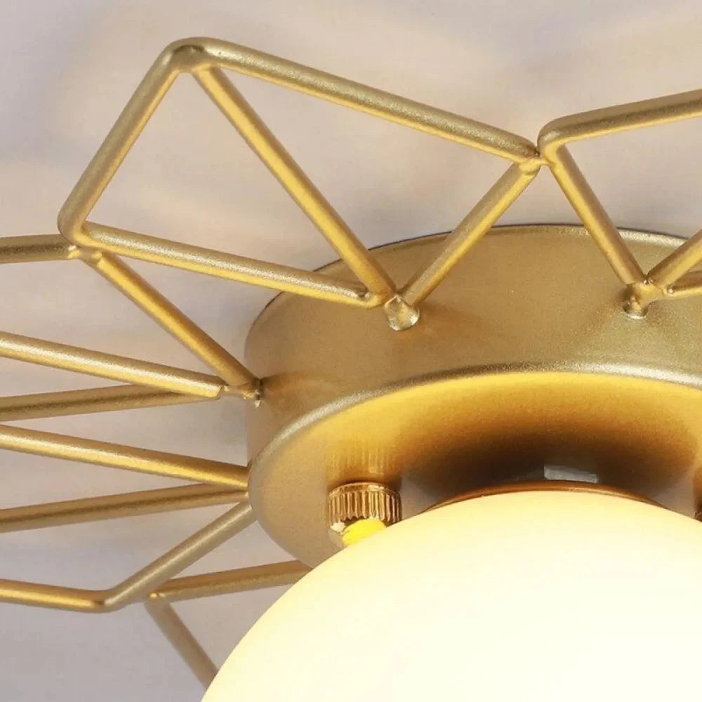 Lustre Plafonnier Soleil Laiton Opalin Dore