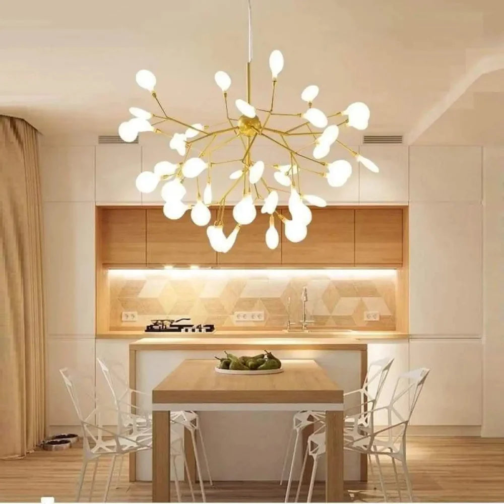 Lustre suspension branches laiton globes opalin blanc chaud

---