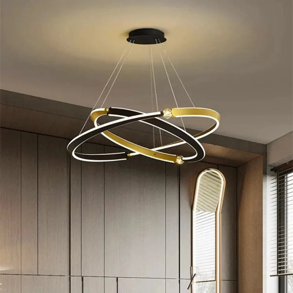 Lustre Triple Anneau Noir Dore Prestige