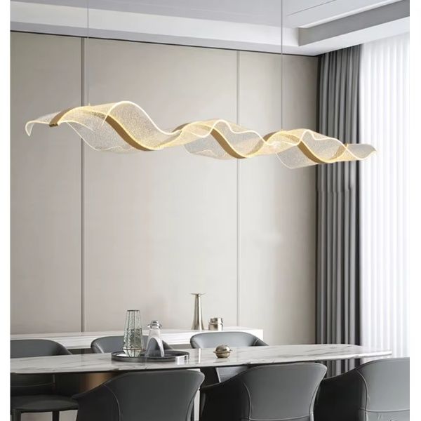 Lustre prestige villa cristal transparent éclairage salon raffiné.
